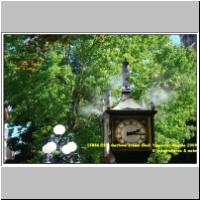 15886 230  Gastown Steam Clock Vancouver Kanada 2009.jpg